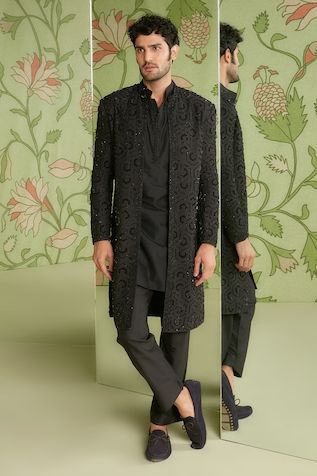 Buy Black Poly Blend Suiting Fabric Embroidered Open Jacket And Kurta Set For Men by Varun Chakkilam Online at Aza Fashions. Kurta With Long Jacket For Men, Fancy Kurta For Men, Mens Long Jacket, Black Jacket Outfit, Short Kurta For Men, Indian Wedding Clothes For Men, Overcoat Men, Sherwani For Men, Kurta Men