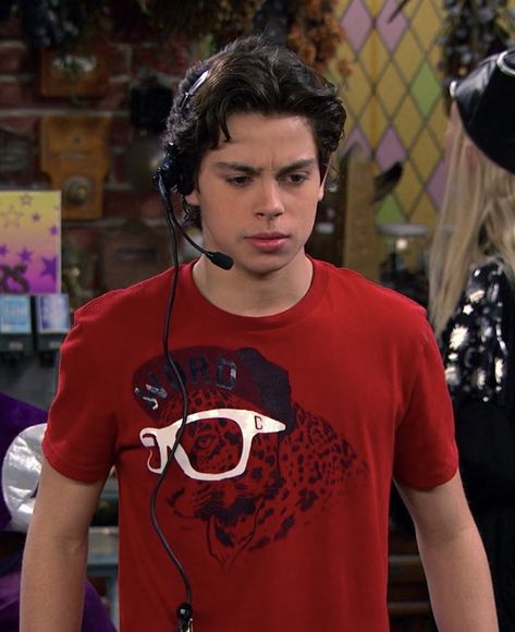 Disney Boys Actors, Max Russo Icons, Jake Austin, Max Russo, Jake T Austin, Wizards Of Waverly, Alex Russo, Twilight Book, Wizards Of Waverly Place