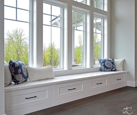 Long Window Bench Seat, Long Bench Under Window, Built In Window Bench, Long Window Seat, Sunroom Bench, Long Window Bench, Window Bench Ideas, Bedroom Window Seat, Bench Under Window