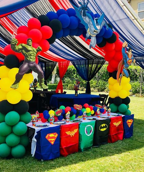 Avengers Birthday Decorations, Superhero Birthday Decorations, Avengers Theme Birthday, Avengers Party Decorations, Superhero Birthday Party Decorations, Avengers Birthday Party Decorations, Festa Power Rangers, Adventure Birthday Party, Superhero Party Decorations