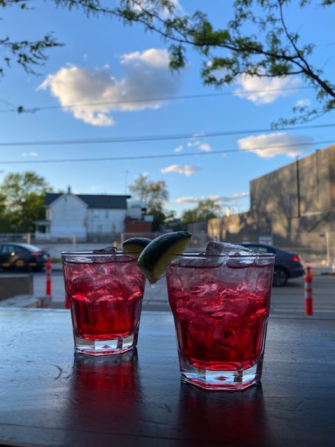 Vodka Cran Aesthetic, Vodka Cran, Vibe Board, Happy Drink, Summer 24, Plastic Cup, Rose Wine, Vodka, Alcoholic Drinks