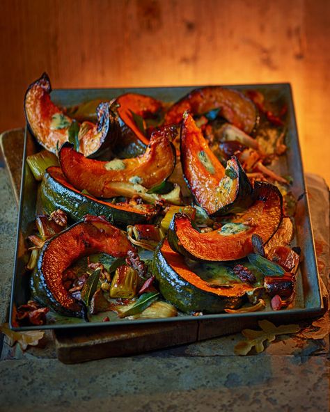 Roast pumpkin with mushrooms, leeks and stilton | delicious. magazine Stilton Recipes, Roasted Pumpkin Recipes, Stilton Soup, Easy Egg Recipes, Beachbody Recipes, Tray Bake Recipes, Veggie Dinner, Delicious Magazine, Christmas Lunch