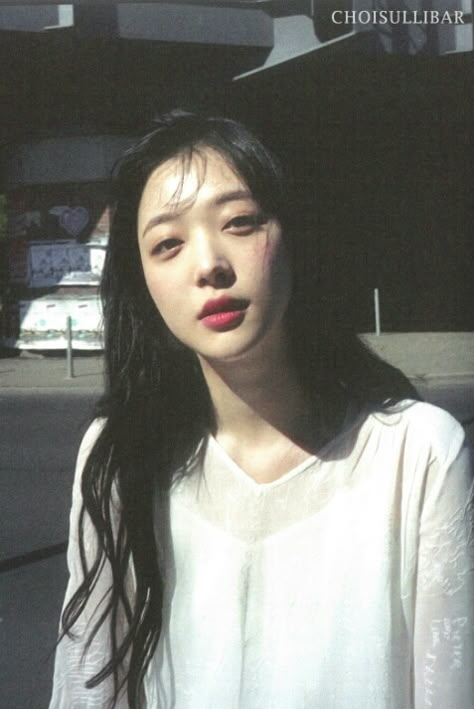 #SULLI #JINRI My Idea, A Woman, Thailand, Twitter, Hair, Black