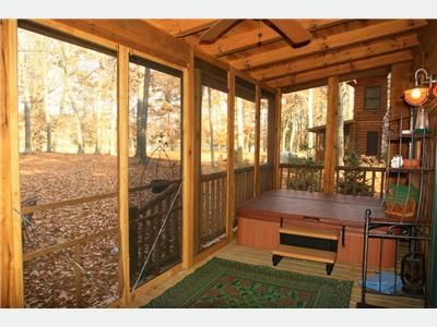 Screened-In Porch With Hot Tub....Nice! Door Decks, Contemporary Deck, Porch Kits, Screened Porch Designs, Screened In Deck, Building A Porch, Hot Tub Backyard, Enclosed Porches, Deck With Pergola