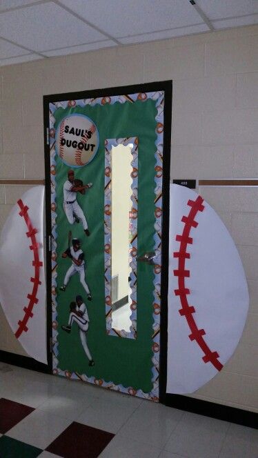 Baseball hallway door each hallway in our school is a sport Baseball Theme Classroom, Baseball Classroom, Room Door Ideas, School Sports Theme, Daycare Projects, Classroom Door Decorating, Sports Theme Classroom, Team Theme, Sports Classroom