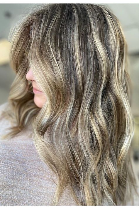 Ombre Highlights, Brunette Highlights, Dimensional Blonde, Bronde Hair, Wavy Style, Professional Hairstylist, Ombre Balayage, Balayage Brunette, Hair Painting