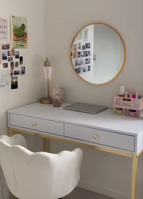 Desk With Mirror Above, Office Vanity Room Combo Desks, Desk With Round Mirror, Desk With Circle Mirror, Vanity With Circle Mirror, Circular Mirror Bedroom, Mirror Over Desk, Mirror Above Desk, Bedroom Desk Ideas Aesthetic