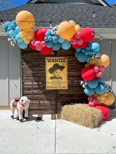 Cow Boy Birthday Theme, Our Buckaroo Is Turning Two, Vaquero Birthday Party, Western Backdrop Ideas, Cowboy First Birthday, Cowboy Themed Birthday Party, 1st Rodeo, Rodeo Birthday Parties, Cowboy Theme Party