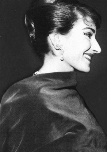 Tall Nose, Photography Room, Big Nose Beauty, Maria Callas, Clear Eyes, Classic Actresses, Big Noses, Model Face, Girl Inspiration