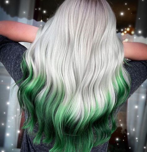 Half Red Half Green Hair, Green Roots Blonde Hair, Blonde Hair With Green Tips, Green And Silver Hair, Green And Blonde Hair, Blonde And Green Hair, Green And White Hair, Green Hair Streaks, Green Hair Ombre