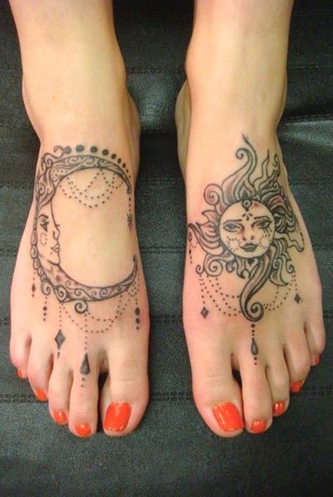 Foot Tattoo Ideas for Women - Mandala Lace Chandelier Sun & Crescent Moon Tattoo Ideas for Women - ideas de tatuajes de pies para mujeres - www.MyBodiArt.com #tattoos Sun And Moon Tattoos, Tattoo Sonne, Places To Get Tattoos, Moon Sun Tattoo, Tattoo Foot, Moon Tattoos, Foot Tattoos For Women, Muster Tattoos, Moon Tattoo Designs