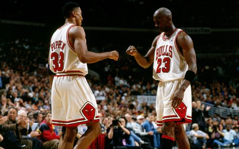 Chicago Bulls Michael Jordan, scottie pippen, nba, basketball wallpaper Nba Aesthetic Wallpaper, Nba Aesthetic, Michael Jordan Scottie Pippen, Michael Jordan Photos, Michael Jordan Pictures, Jordan Bulls, Karl Malone, Michael Jordan Chicago Bulls, Michael Jordan Basketball