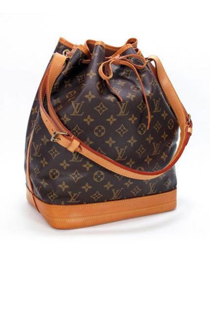 Louis Vuitton Noe such a classic Fendi Purse, Sac Louis Vuitton, Fashion Purses, 2016 Trends, Fashion Tote Bag, Handbags Fashion, Louis Vuitton Damier Azur, Lv Handbags, Burberry Handbags