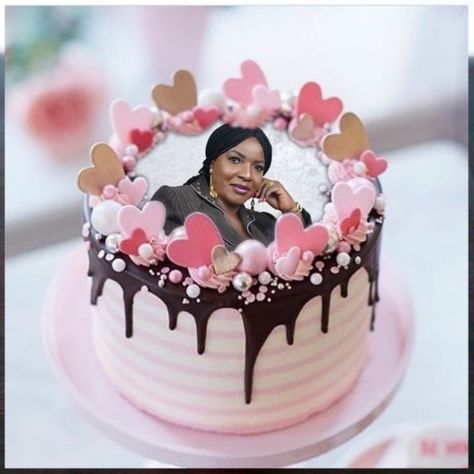 Selfie Cake Ideas, Selfie Cake, Chocolat Cake, Birthday Wishes With Name, Birthday Cake With Photo, Birthday Wishes Cake, Kat Graham, Happy Birthday Photos, Cookie Pie