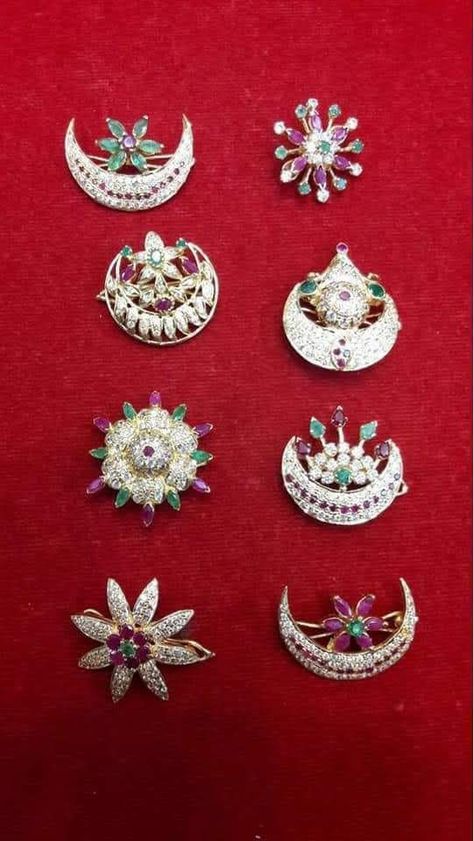 Surya Chandra Hair Ornaments, Surya Vanka Chandra Vanka Gold, Surya Chandrulu Gold, Suryavanka Chandravanka Gold, Surya Chandra Pins In Gold Designs, Suryudu Chandrudu Gold Designs, Muslim Jewellery, Simple Gold Bangle, Indian Gold Jewellery Design