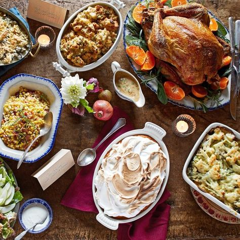 29 Best Thanksgiving Menu Ideas - Thanksgiving Dinner Menu Recipes Thanksgiving Diner, Thanksgiving Potluck, Southern Thanksgiving, Thanksgiving Dinner Menu, Diner Recept, Thanksgiving Dinner Recipes, Thanksgiving Cooking, Thanksgiving Inspiration, Recipe Ground Turkey