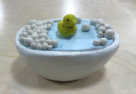 ceramics | pottery | jewelry holder | bathtub | pinch pot | duck pot | bathtub pot | aesthetic | clay ideas | Clay Bathtub, Aesthetic Clay Ideas, Pottery Jewelry Holder, Pot Aesthetic, Clay Jewellery Holder, Clay Pinch Pots, Aesthetic Clay, Easy Clay Sculptures, Ceramic Pinch Pots