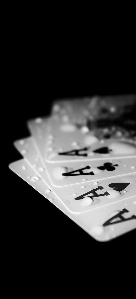 Joker Playing Card Wallpaper, Playing Cards Wallpaper Iphone, Poker Cards Photography, Wallpaper Cards Poker, Playing Cards Photography Ideas, Playing Card Photography, Poker Cards Wallpaper, Poker Cards Aesthetic, Playing Card Wallpaper