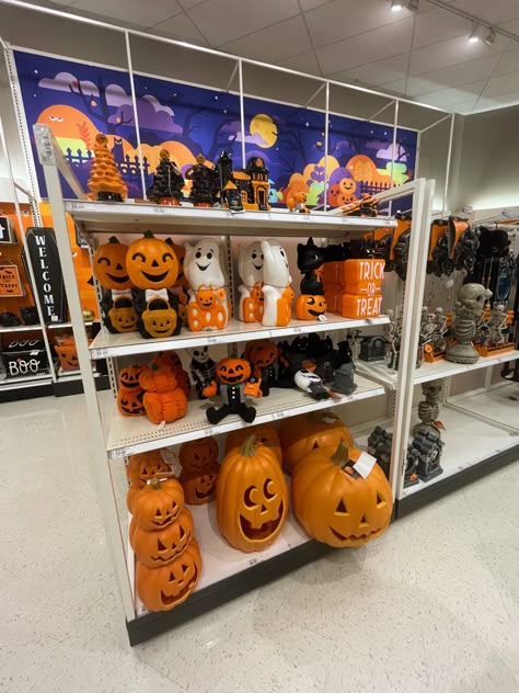 Tj Maxx Halloween Decor, Cute Halloween Party Decorations, Tj Maxx Halloween, Adventurecore Aesthetic, Cute Halloween Party, Pumpkin Halloween Decor, Fall Planning, Pumpkin Carving Kits, Target Halloween