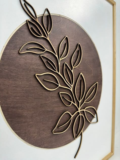 Statement Wallpaper Living Room, Plants Pothos, Cascading Plants, Wood Laser Ideas, Statement Wallpaper, Walls Art, Laser Cut Wood Crafts, Wall Interior, Laser Engraved Ideas