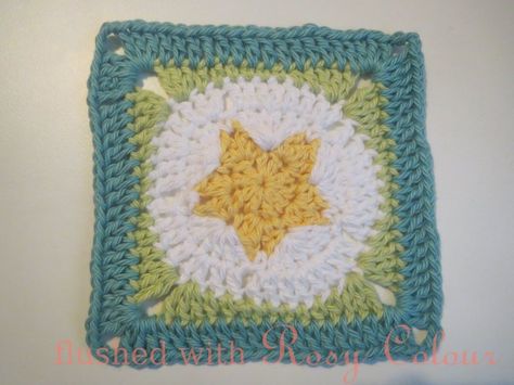 Flushed with Rosy Colour: Star Granny Square - free crochet pattern. Crocheted Scrubbies, Star Granny Square, Granny Square Pattern Free, Sunburst Granny Square, Granny Pattern, Square Cardigan, Granny Square Crochet Patterns Free, Crochet Granny Square Blanket, Crochet Stars