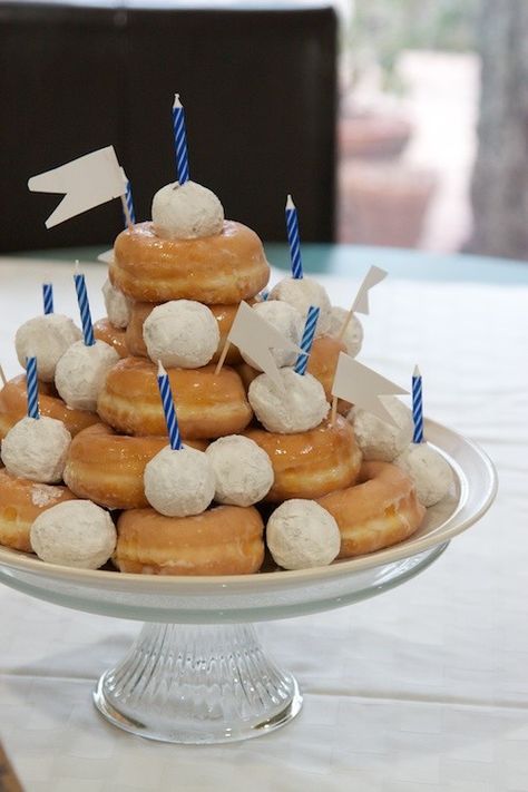 Stacked Donut Cake, Mimosas Brunch Party, Brunch Theme Ideas, How To Make Mimosas, Mimosas Brunch, First Sleepover, Birthday Cake Alternatives, Donut Birthday Cake, Donut Tower