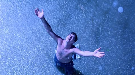 Tim Robbins as Andy Dufresne [The Shawshank Redemption, 1994] Andy Dufresne, Beautiful Cinematography, Roger Deakins, Tim Robbins, Famous Movie Scenes, The Shawshank Redemption, Movie Journal, High Angle Shot, Best Cinematography