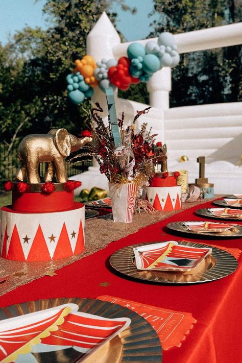 Check out this fabulous circus-themed birthday party! The table settings will blow you away! See more party ideas and share yours at CatchMyParty.com Carnival Centerpieces, Carnival Party Foods, Circus Cakes, Circus Carnival Party, Circus Birthday Party, Carnival Birthday Parties, Carnival Birthday, Circus Birthday, Circus Theme