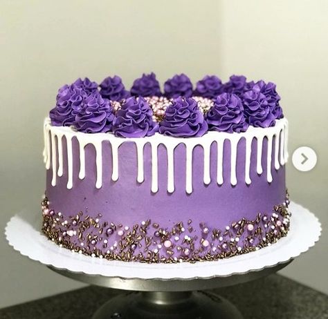 Chocolate Oreo Cake, Purple Cakes Birthday, Bts Cake, Chocolate Cake Designs, Special Birthday Cakes, Chocolate Oreo, Purple Cakes, New Year's Cake, Beautiful Birthday Cakes