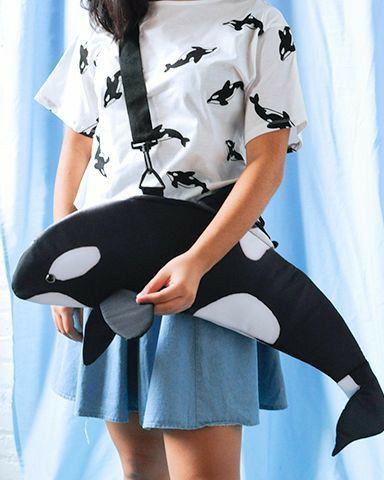 Animal Bags, Funky Purses, Orca Whale, Cool Bags, Animal Bag, Unique Purses, Novelty Bags, Killer Whales, Bag Ideas