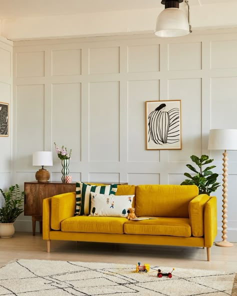 Rose & Grey (@roseandgreyinteriors) • Instagram photos and videos Mustard Sofa, Scandi Furniture, Trendy Sofas, Yellow Couch, Timeless Sofa, Latest Sofa Designs, Sofa 3 Seater, Yellow Sofa, Deco Salon