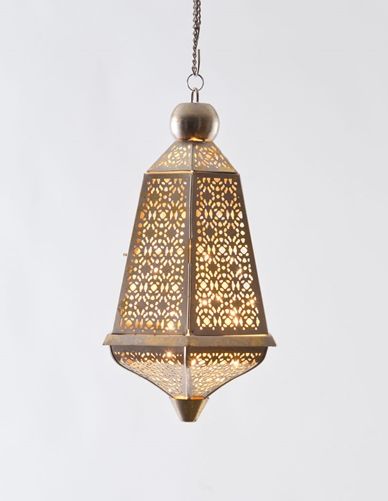 Good Earth India Stores Now Ship to U.S. and UK Good Earth India, Diwali Lights, Indian Interiors, Good Earth, Ethnic Decor, Vintage Chinoiserie, Interior Design Elements, Moroccan Lanterns, News Flash