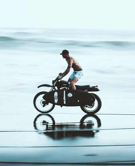 Aaron Brimhall, Surf Bike, Riding Quotes, Motorcycle Photography, Winter Riding, Bike Photo, Bike Riding, Bike Style, Ex Machina