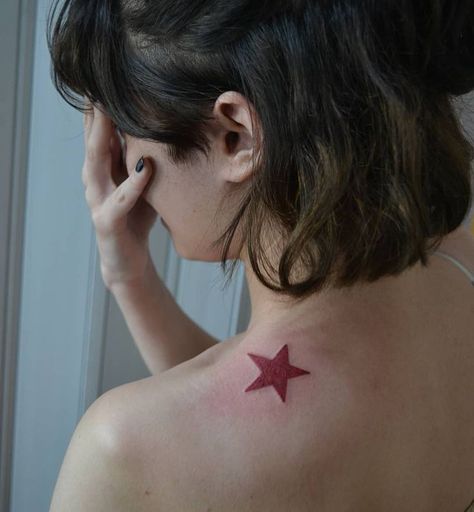 Jojo Birthmark, Tatu Ideas, Birthmark Tattoo, Jojo Anime, Black Ink Tattoos, Star Tattoos, Creative Tattoos, Fashion Design Clothes, Kpop Group