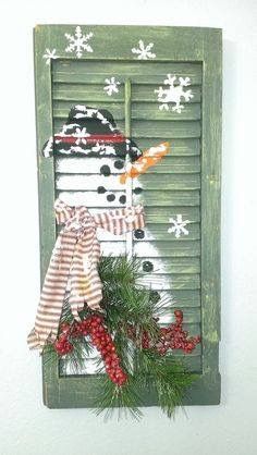 Snowmen Shutter Snowman, Navy Shutters, Christmas Shutters, Shutter Art, Shutter Crafts, Shutter Projects, Shutter Decor, Shutter Ideas, Old Shutters