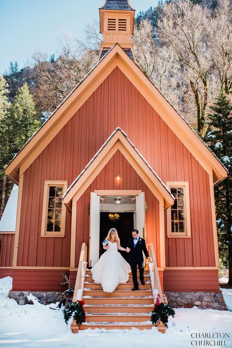 Yosemite Chapel Wedding, Yosemite Wedding Venues, Snow Wedding, Yosemite Elopement, Yosemite Wedding, Wedding Wonderland, Wedding Pic, National Park Wedding, San Francisco City