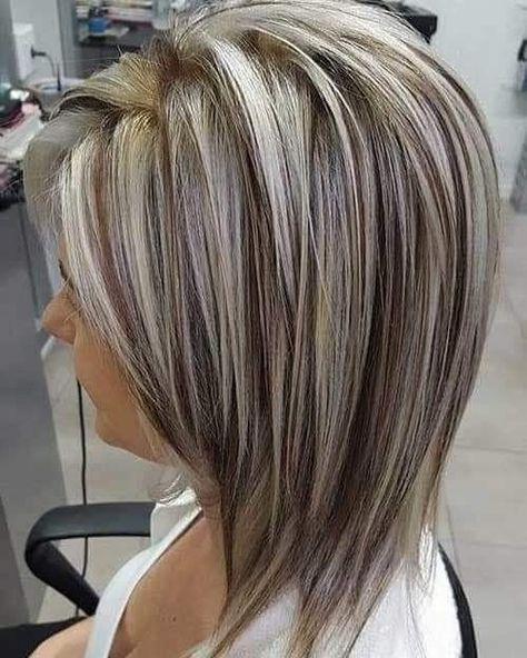 Hairstyle Ideas For Short Hair, Oribe Hair Products, Ideas For Short Hair, Best Hairstyle, Gray Hair Highlights, Short Bob Haircuts, Hair Color Highlights, Grey Hair, Bob Cut