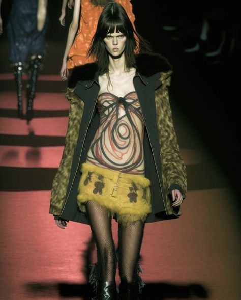 Colorful Fashion Runway, Streetwear Fashion Runway, 90s Runway Fashion Gianni Versace, Punk Runway, Post Punk Fashion, Archival Fashion, 2000 Runway, 2000s Fashion Icons, Earth Fashion