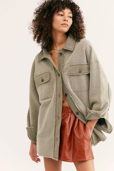 https://s7d5.scene7.com/is/image/FreePeople/51967610_230_a/?$a15-pdp-detail-shot$&fit=constrain&fmt=webp&qlt=80&wid=960 Ruby Jacket Outfit, Free People Ruby Jacket, Oversized Shacket, Fashion Reference, Festival Jacket, Soft Jacket, Free People Store, Free People Jacket, Oversized Jacket