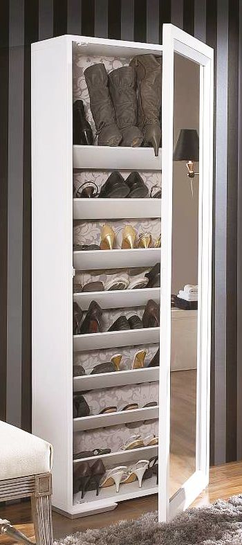 Small Master Closet, Master Closet Organization, Aesthetic Bedroom Ideas, Small Closets, Closet Organization Diy, Small Closet Organization, Closet Lighting, Small Closet, Closet Makeover