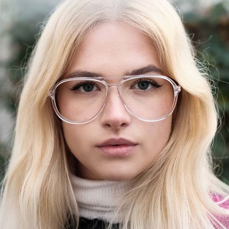 Woman-wearing-clear-acetate-retro-aviator-eyeglasses Blonde Hair For Hazel Eyes, Vintage Eye Glasses, Glasses Frames Trendy, Best Eyeglasses, Oval Face Shape, Vintage Glasses Frames, Be Invisible, Vintage Eyeglasses Frames, Aviator Eyeglasses