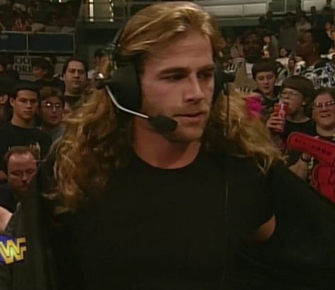 Shawn Michaels Pfp, Young Shawn Michaels Wwe, Wrestler Aesthetic, Wwf Aesthetic, Shawn Michaels 90s, Wwe Shawn Michaels, Wwe Men, The Heartbreak Kid, Wwe Pictures