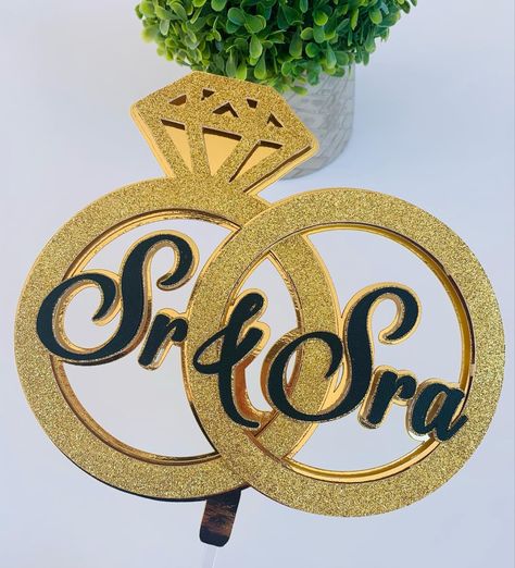 Wedding cake topper #weddingcake #weddingdecor Cardstock Wedding Cake Topper, Wedding Cake Topper Ideas, 3d Printed Wedding Cake Toppers, Wedding Cake Toppers Mr & Mrs, Personalized Wedding Cake Toppers Silhouette, Gold Glitter Cake Topper, Gold Wedding Cake, Cake Topper, Birthday Cake Toppers