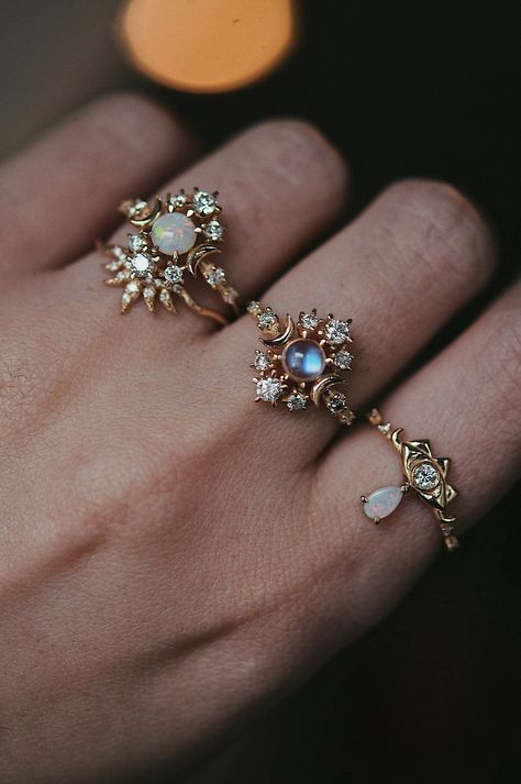 Rings by Sofia Zakia Jewelry on Etsy Diy Jewelry Projects, Etsy Diy, Engagement Ring Rose Gold, Solid Gold Band, Pretty Jewellery, Jewelry Projects, Morganite, Accessories Jewelry, Bling Bling