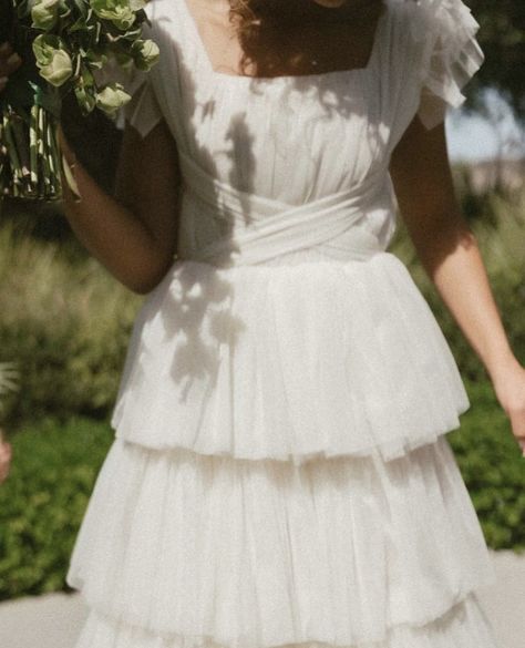 Dresses Lds, Modest Wedding Dresses Lds, Wedding Dresses Modest, Wedding Dresses Lds, Dream Marriage, Wedding Lookbook, Modest Wedding Dress, Lds Wedding, Jewel Wedding