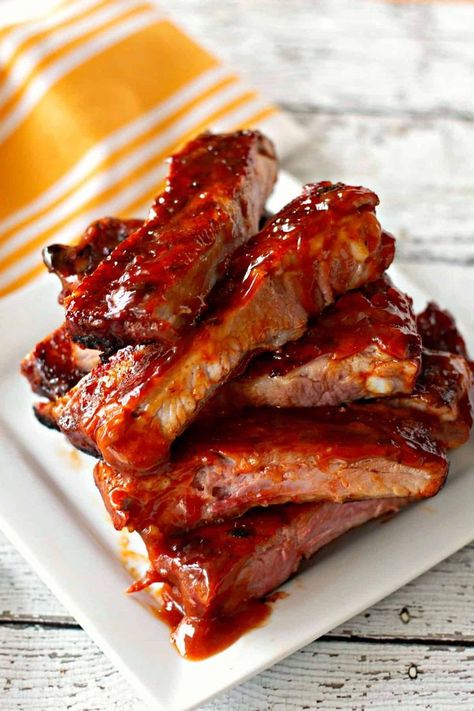 Hot Honey Ribs, Honey Chipotle Grilled Chicken, Honey Chipotle Ribs, Slow Cooked Oven Ribs, Grilled Bbq Ribs On Charcoal Grill, Bbq Ribs Photography, Chipotle Bbq Sauce, St Louis Style Ribs, Meat Bbq