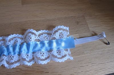 How to Make a Bridal Garter Bridal Garters Diy, Wedding Garter Diy, Diy Garter, Wedding Day Wishes, Bride Garter, Button Tree, Light Blue Ribbon, Friends Bridal, Types Of Lace