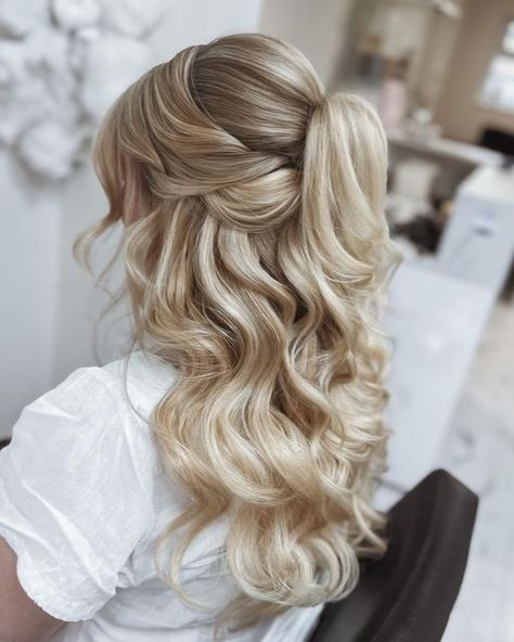 KAREN | WEDDING HAIR BERKSHIRE on Instagram: "HALF UP/DOWN | Flipped ponytail  • My favourite half up style & most requested!  Do we like or love it? Xx  . . . . . . . #Weddinghairstyle #weddinghairstyles #weddinghairstylist #weddinghairdresser #weddinghairinspo #weddingglam #bridesmaidhair #bridehairstyle #bridegoals #brideinspiration #brideinspo #weddinghairideas #surreywedding #berkshirewedding #hampshirewedding #weddingtips #weddingstyling #weddingstyles #weddingservice #classicbride #elegantbride #ka_brides #bohobrides #bridalhairstylist #bridalhairstyles #hairupdo #hairupdos #beautifulhairstyle #weddinghairdo #brideshair" Wedding Hair Bride Half Up, Blonde Half Up Bridal Hair, Half Up Half Down Ponytail Wedding Hair, Half Ponytail Hairstyles Wedding, Half Up Ponytail Wedding, Bridal Half Up Hair, Bride Hairstyles Half Up Half Down Medium Length, Bride Half Up Half Down, Down Do Wedding Hair