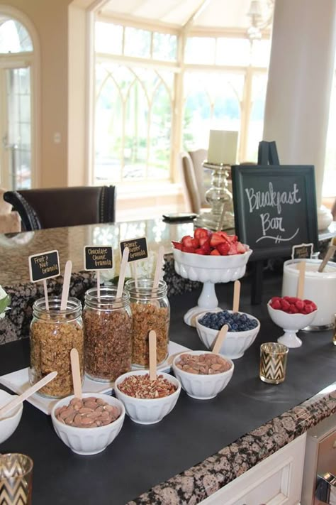 Coffee Bar Catering, Engagement Breakfast Party, Breakfast Bar Graduation Party, Brunch Ideas For Grad Party, Pancake Bar Wedding, Graduation Breakfast Ideas, Coffee Break Ideas Snacks, Coffee Bar Graduation Party, Grad Party Breakfast Ideas