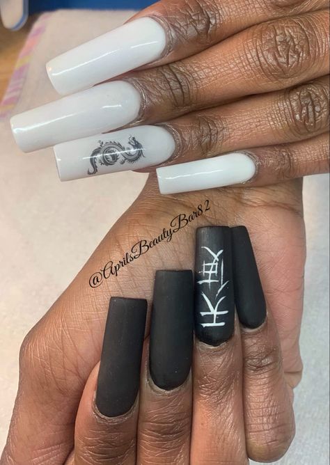 Japanese Angel, Ying Yang Nails, Dragon Nails, Gel Paint, Japanese Nails, White Powder, Japanese Words, Black Dragon, Ying Yang